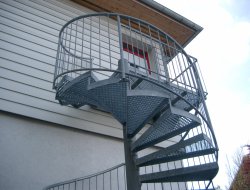 18_aussentreppe_spindel