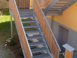 16_aussentreppe_gerade