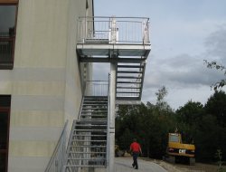 61_aussentreppe_gerade