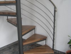 25_innentreppe_spindel