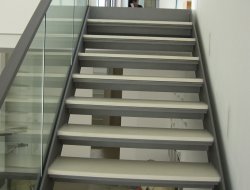 16_innentreppe_gerade