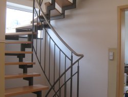 19_innentreppe_gewendelt