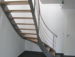 25_innentreppe_gewendelt